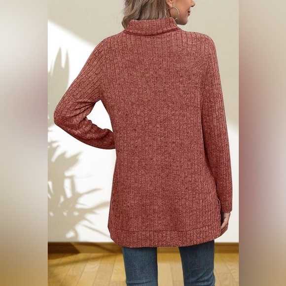 Gentle Slope High Low Thick Turtleneck Sweater - Picture 4 of 5